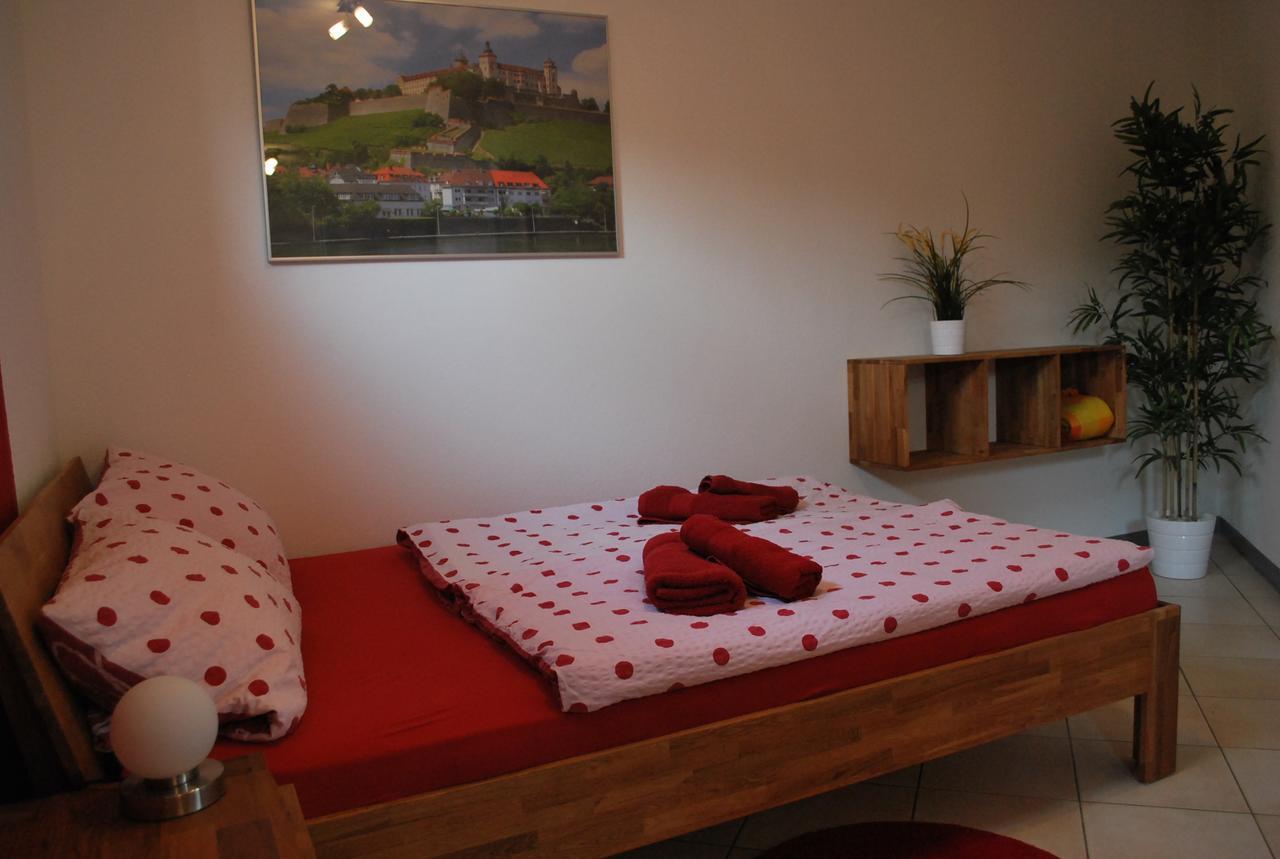 Ferienwohnung Am Mainradweg - Beuerlein Martin Kolitzheim Extérieur photo